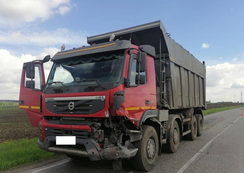 Подросток погиб в аварии с грузовиком в Кузбассе
