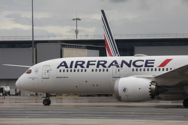 Рейс Париж – Москва авиакомпании Air France вновь отменен