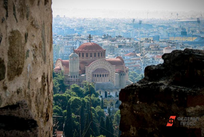 С 14 мая Греция снимет часть въездных ограничений для туристов