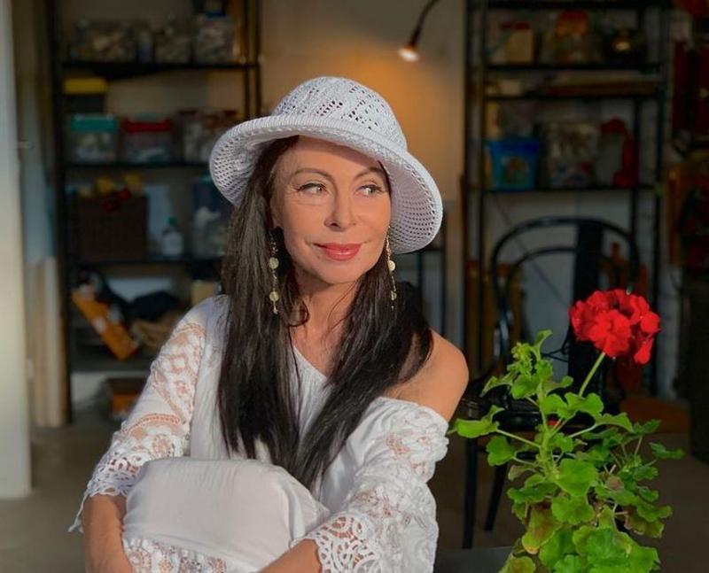 Хлебникова