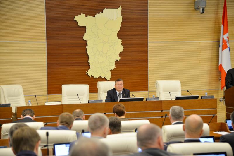 Депутаты одобрили пакет социальных инициатив главы региона