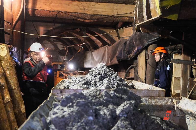 На базе Черногорского месторождения хотят построить горно-обогатительный комплекс с мощностью переработки 7 млн тонн руды в год