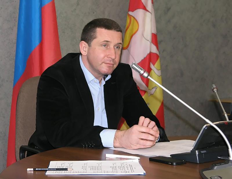 Вячеслав Ершов прекращает полномочия депутата заксобрания