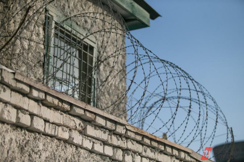 Родственники осужденных пожаловались правозащитникам и СМИ на издевательства над заключенными