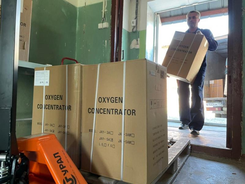 До конца июля в больницы региона поступит 300 кислородных концентраторов