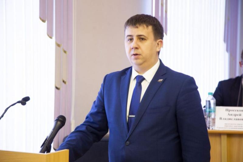 Мэра кузбасского города заставили выплатить миллионы по госконтрактам