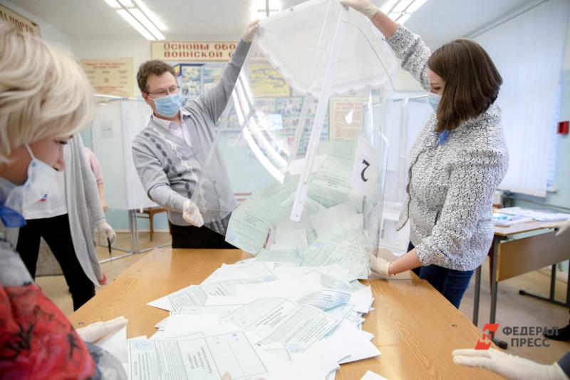 Российские выборы открыты для наблюдателей на протяжении всего процесса голосования, заявила сенатор