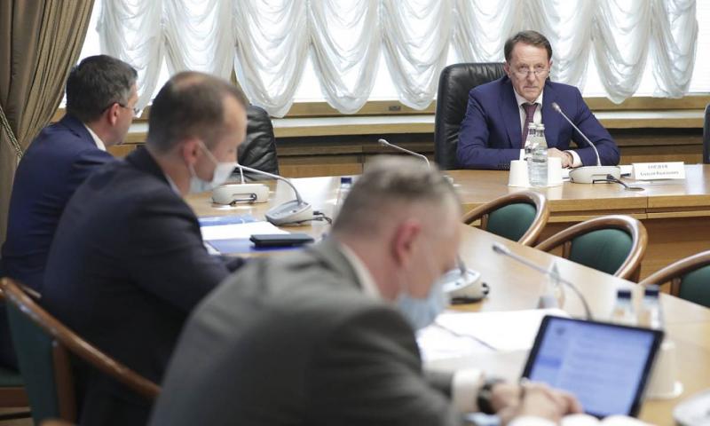 Алексей Гордеев призвал снизить давление на сельхозпроизводителей