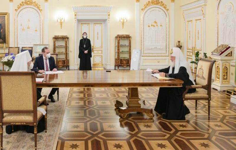 Святейший патриарх Московский и Всея Руси Кирилл встретился с врио главы Мордовии Артемом Здуновым