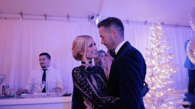 Пара объявила в помолвке в феврале этого года