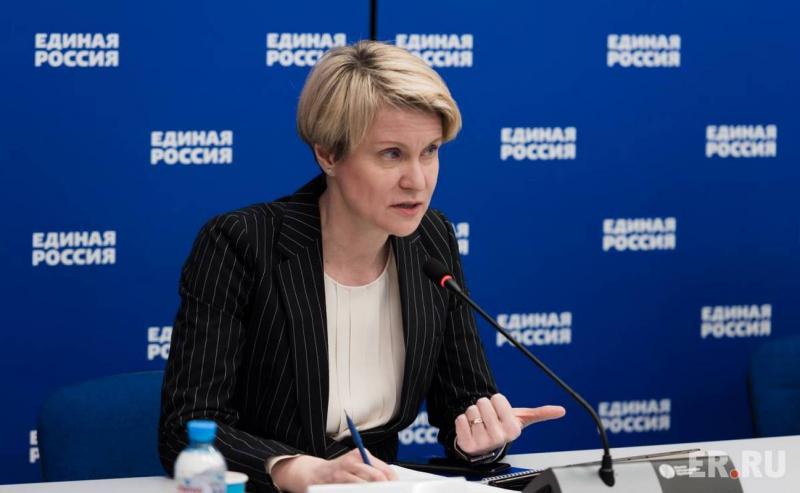 Шмелева вместе с Шойгу, Лавровым, Проценко и Кузнецовой возглавила партсписок на выборах в Госдуму