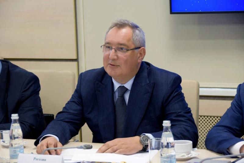 Рогозин рассказал о судьбе «утопленной» таксы