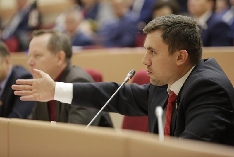 Депутата Николая Бондаренко подозревают в связях с криминальным миром