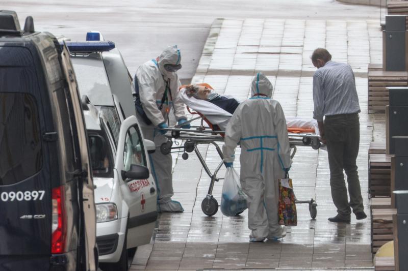 Россиян предупредили о четвертой волне коронавируса