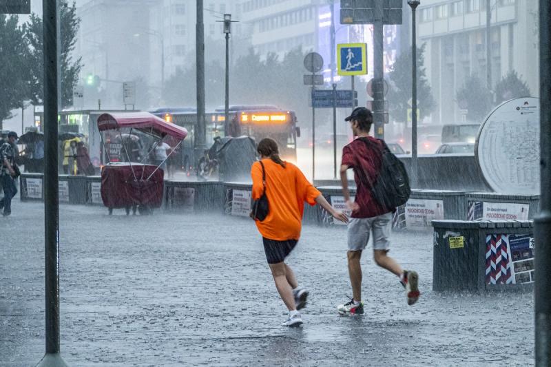 В районе девяти часов в Москве ожидается дождь