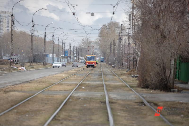 В Челябинске выделили 100 млн рублей на ремонт трамвайных путей