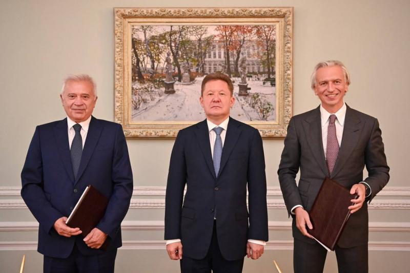 Вагит Алекперов, Алексей Миллер и Александр Дюков подписали соответствующее соглашение