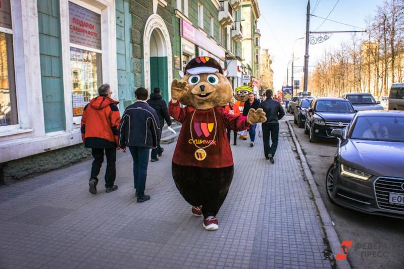 Зазывалы-аниматоры на улицах города