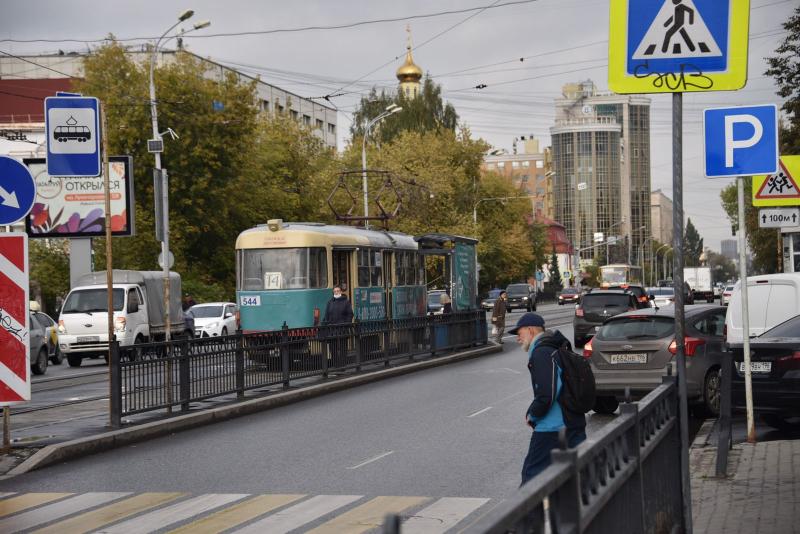 Трамваи в Екатеринбурге пошли после отключения