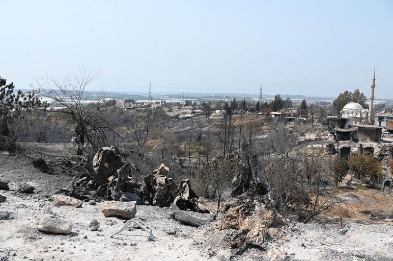 Деревня Калемлер в провинции Анталия после пожара