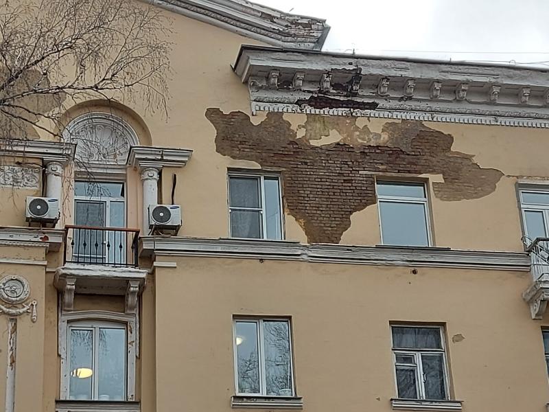 Ремонт аварийного дома-памятника в Кемерове обойдется в 189,5 млн рублей