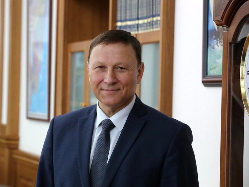 Александр Ролик останется председателем краевого парламента