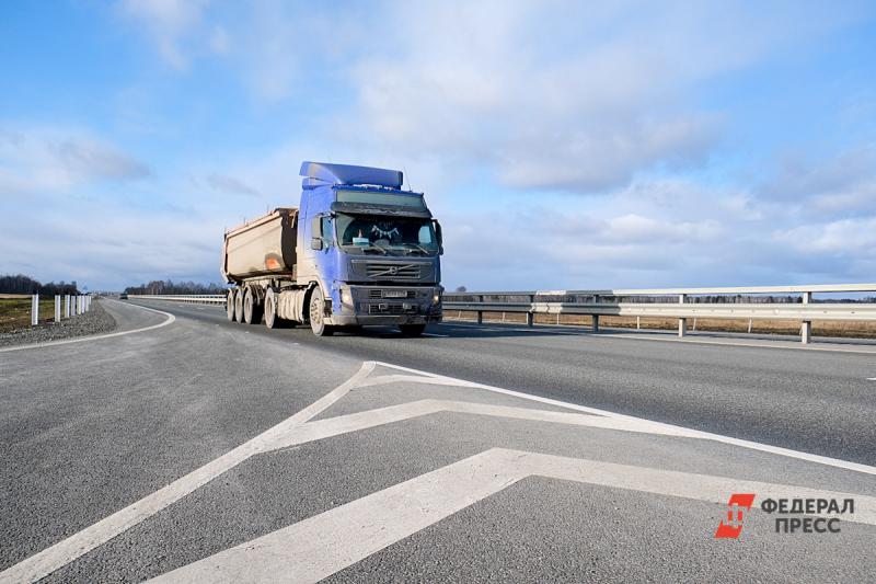Массовое ДТП с грузовиком произошло в Иркутской области
