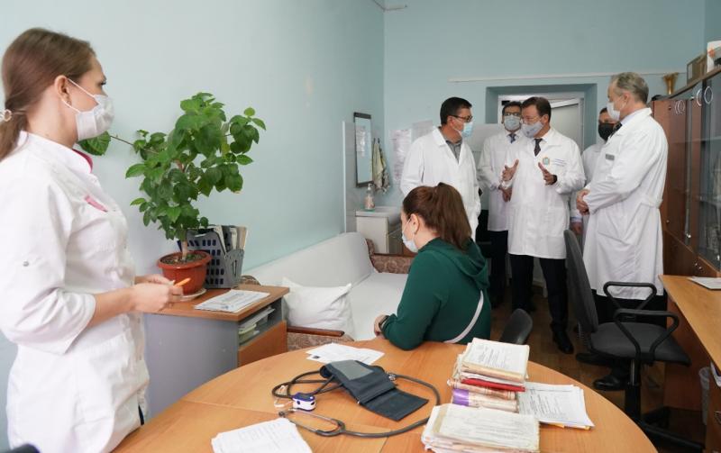 Комиссия первым делом поехала в Сызранскую городскую поликлинику