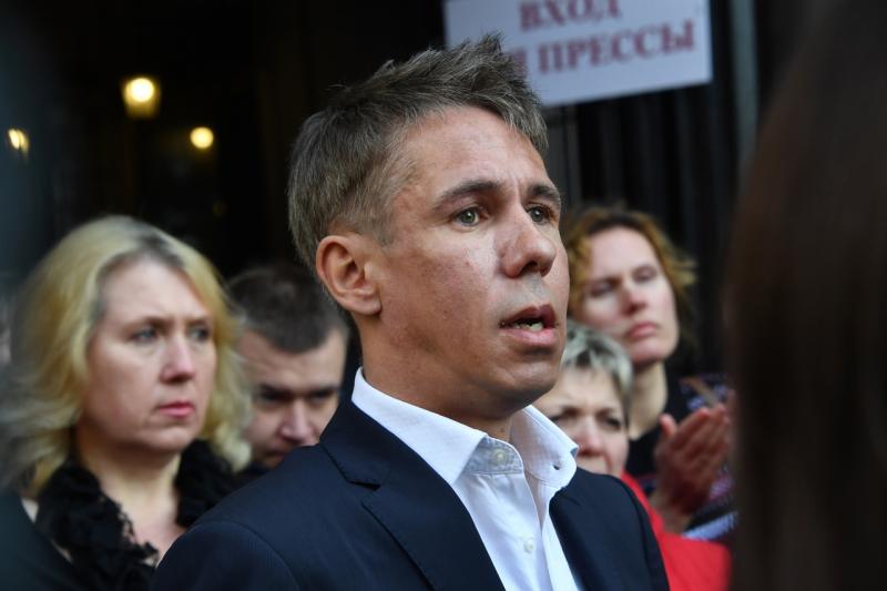 панин