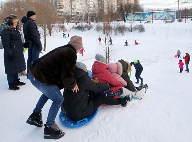 Семьи с детьми