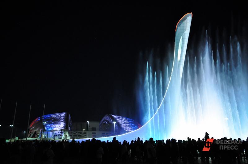 Поющие фонтаны в Сириусе