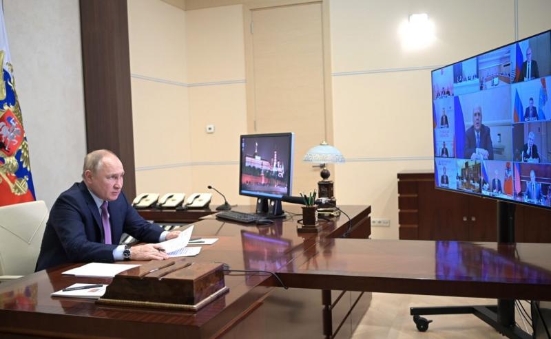 Дмитрий Азаров поучаствовал в совместном заседании Госсовета и Совета по науке и образованию