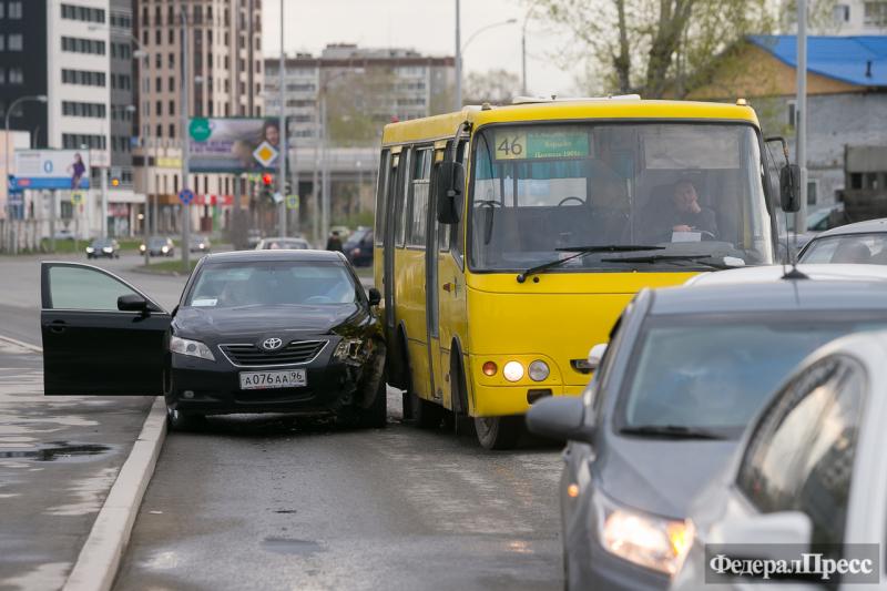 В 2021 году по вине водителей автобусов произошли 24 ДТП