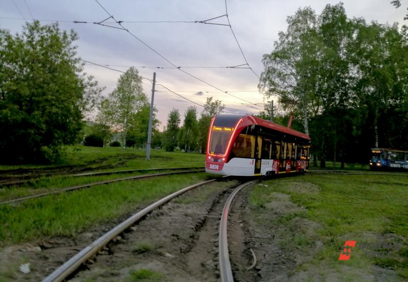Спецвагоны тестируют новую трамвайную линию