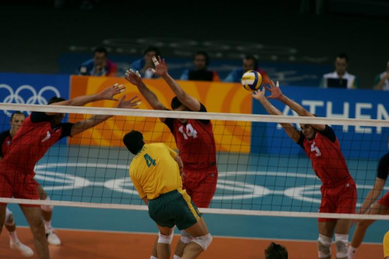 Турнир по волейболу является традиционной частью семинара для свердловских мэров