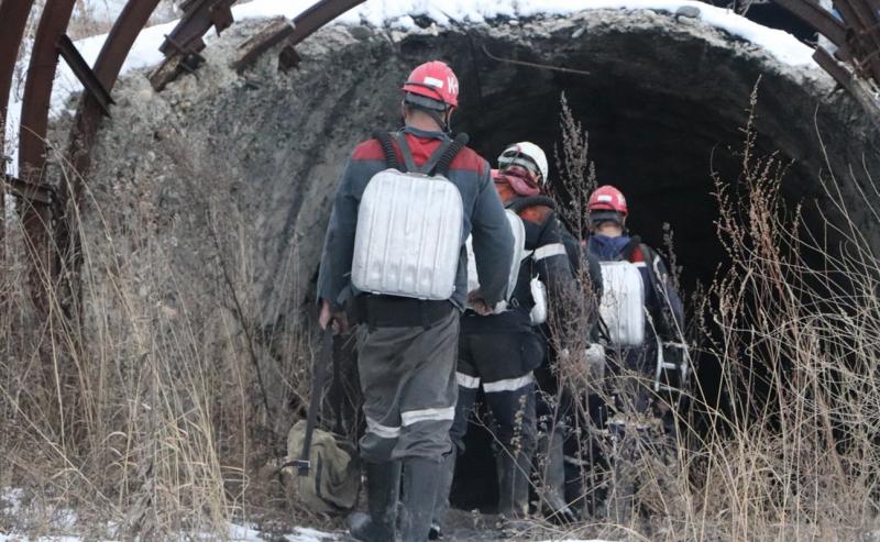 На шахтах и разрезах в Кузбассе обнаружили тысячи нарушений безопасности труда