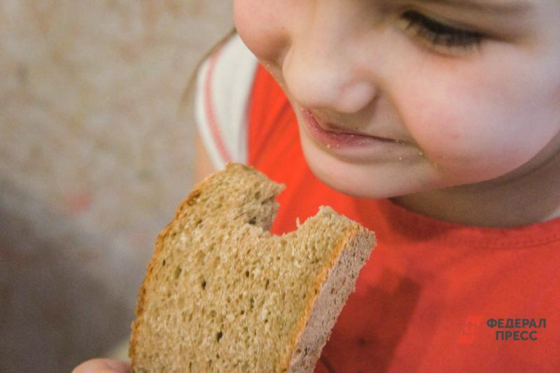 Хлеб из пшеничной муки 1 и 2 сортов в Сибири стоит сегодня 43,4 рубля