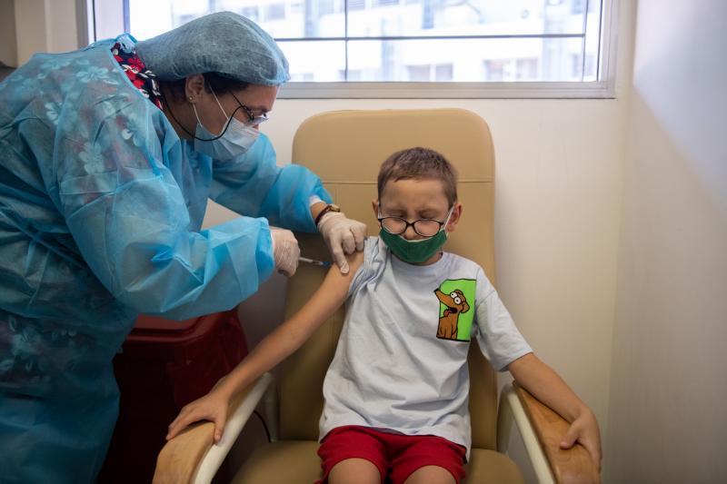 В регионы ПФО доставят детскую вакцину от коронавируса