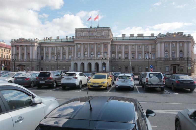 парламент Петербурга