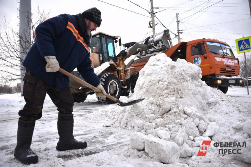 За неделю в снегоплавильные пункты доставили 312 тыс. кубометров снежных и ледяных масс
