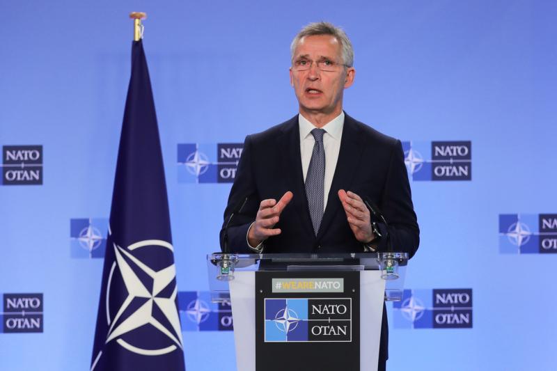 Столтенберг заявил, что НАТО не поддержит Украину при российском вторжении