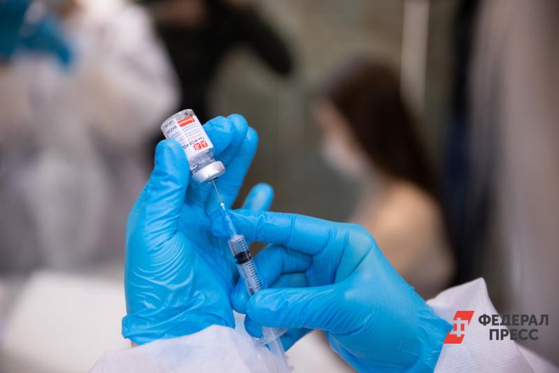 На Дальний Восток начинает поступать вакцина