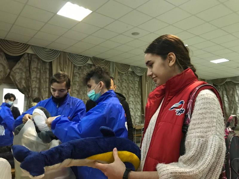 Беженцам будут помогать волонтеры из 16 регионов РФ