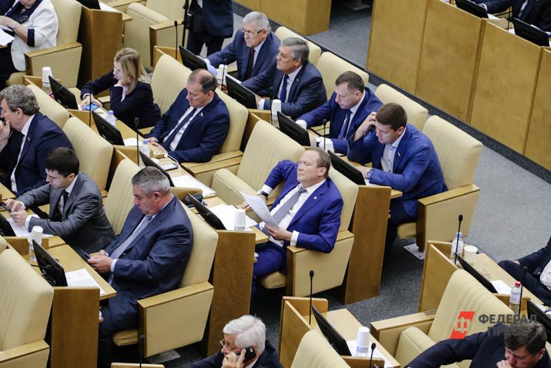 Под санкции Евросоюза попали шесть депутатов, представляющих Приангарье на Охотном ряду