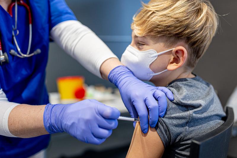 В регионе уже появились первые вакцинированные дети
