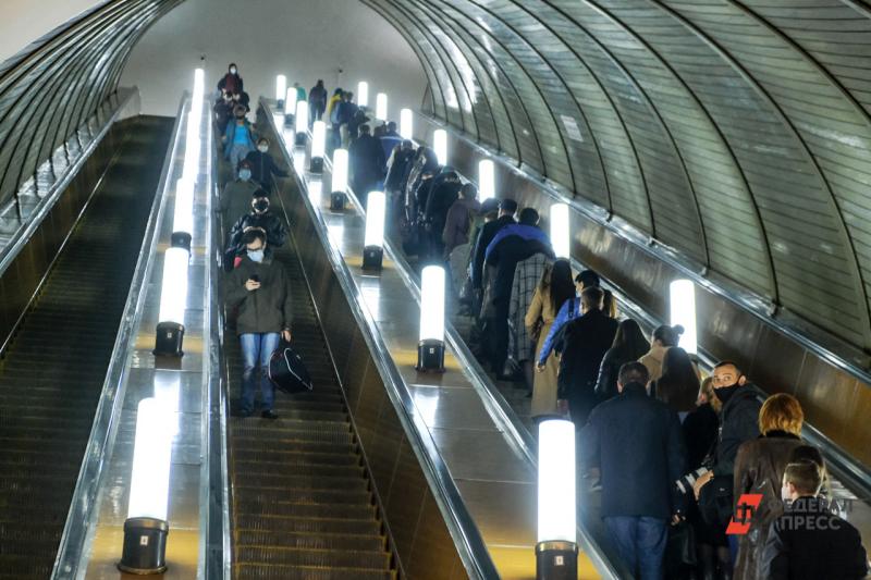 Спуск в метро в Екатеринбурге