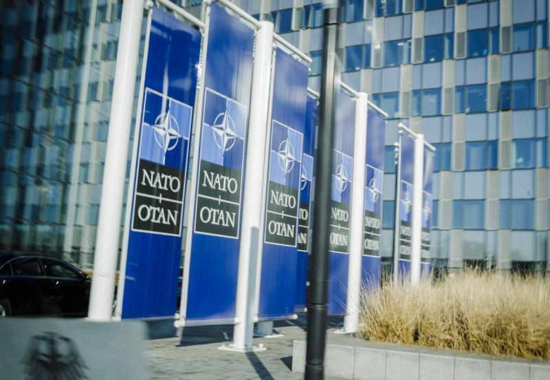 Пранкеры задали министру обороны вопросы о вступлении Украины в НАТО