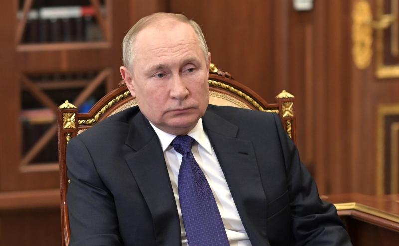 Путин напомнил канцлеру Германии о задаче российских военнослужащих