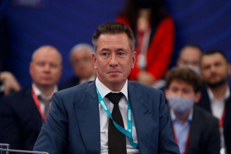 Евросоюз применил санкции к председателю правления ПАО «Сибур Холдинг» Дмитрию Конову