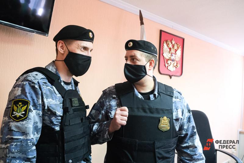 Неизвестные взломали сайты судов во многих российских регионах
